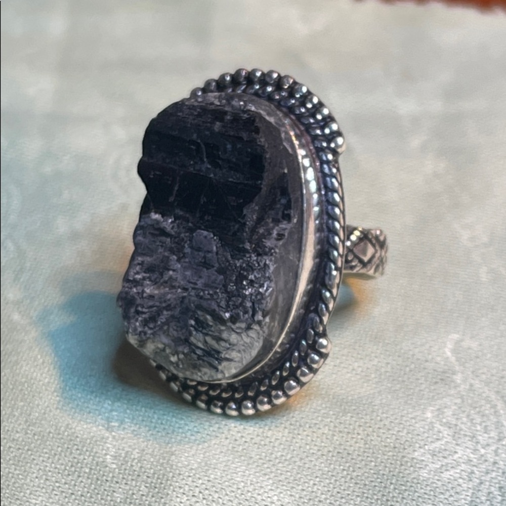 Silver and raw Black tourmaline Stone Ring stamped 925 size 6.75